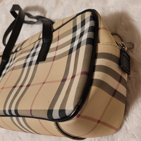 Burberry shoulder bag - Picture 12 of 12